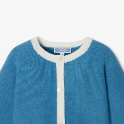 Baby cardigan in garter stitch