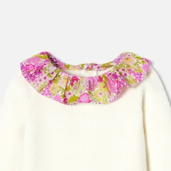 Baby girl jumpsuit in garter stitch.