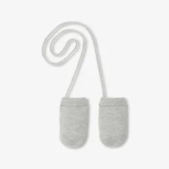 Baby girl knitted mittens