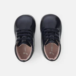 Baby girl patent leather booties