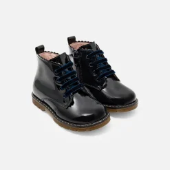 Baby girl smooth leather booties