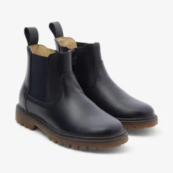Boy chelsea boots