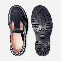 Girl patent leather t-strap shoes
